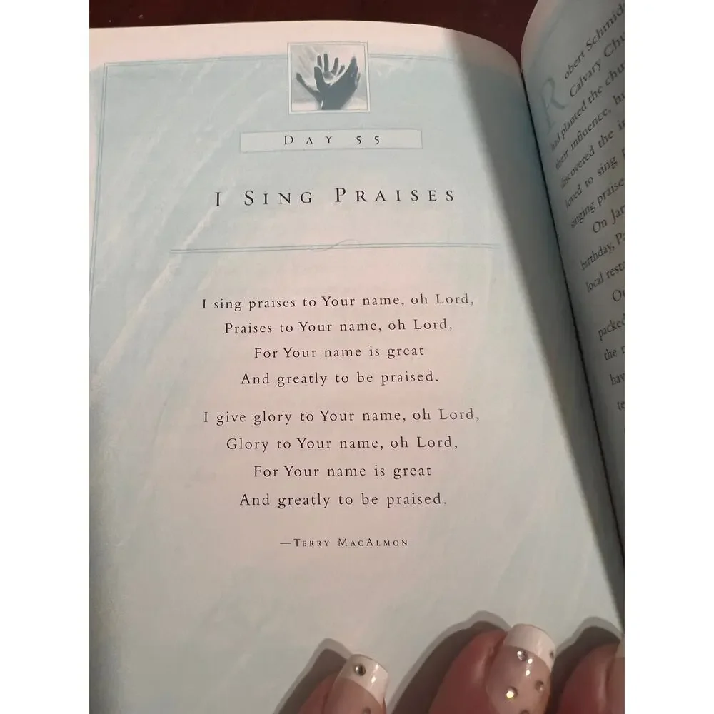 Songs 4 Worship Give Thanks with a Greateful Heart Daily Devotions Praise Church